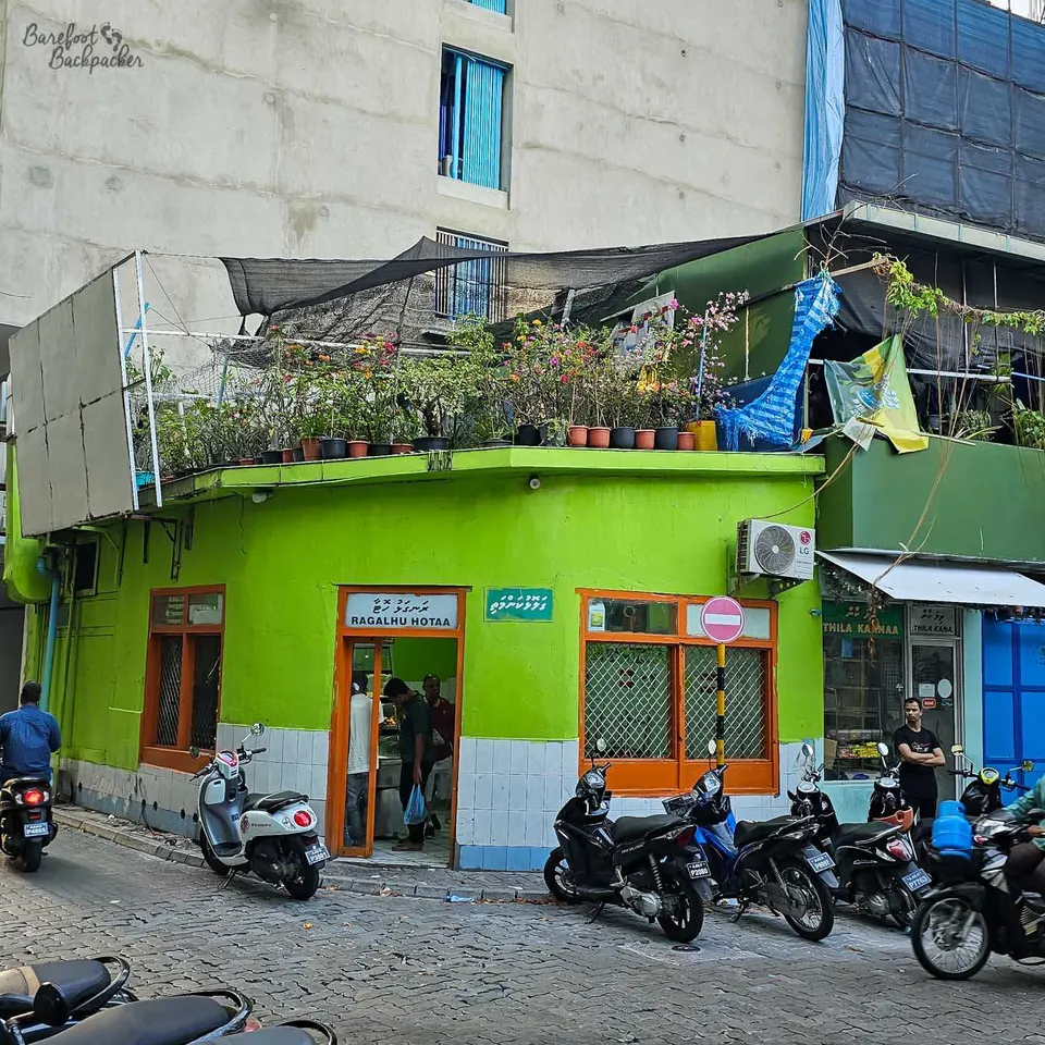 Getting around Malé
