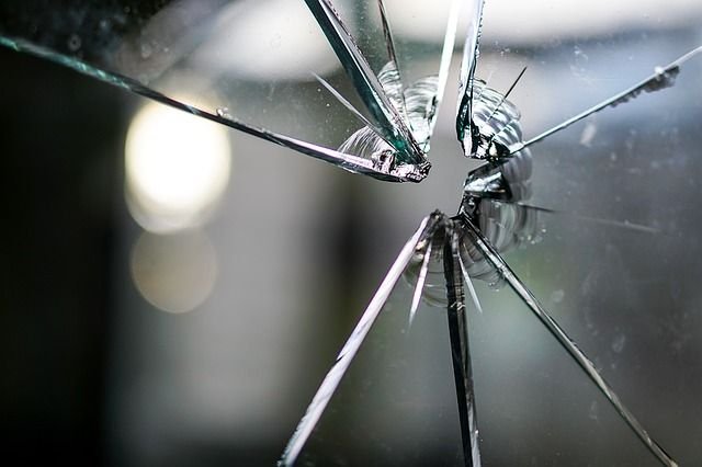 How to Fix Broken Window Glass at Home