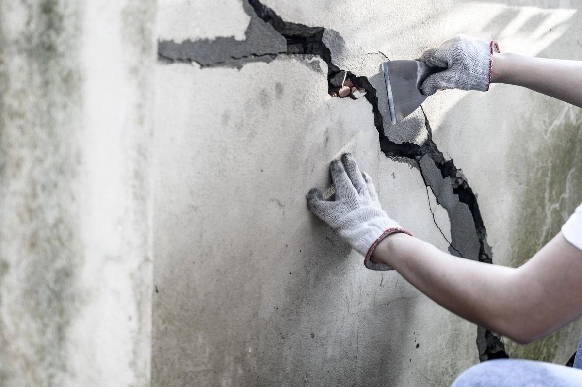 Solutions For Wall Crack Repairs